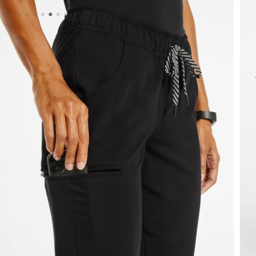 NWT Jaanuu 5-Pocket Jogger Scrubs Tall